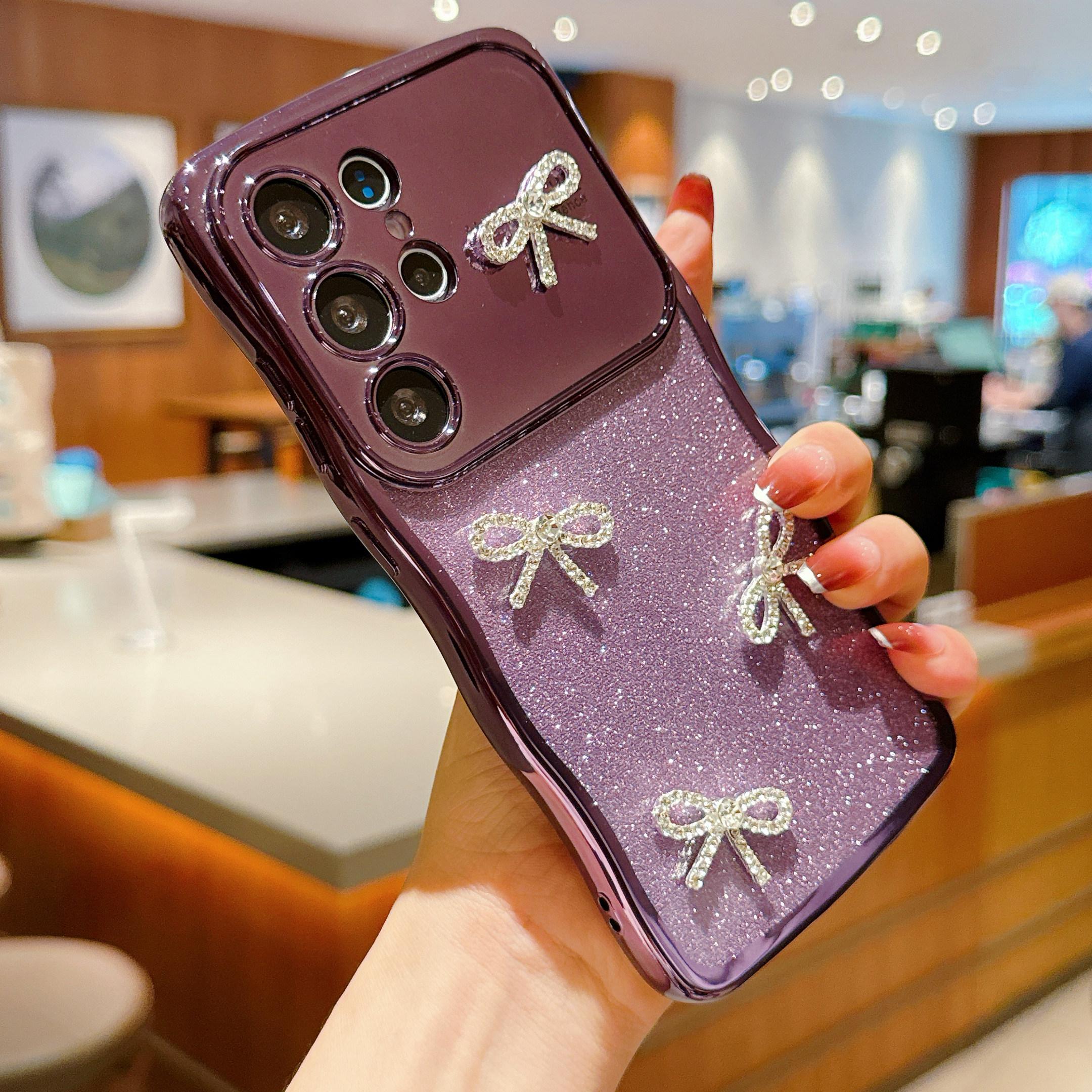 For Samsung Galaxy S24 Ultra Case Electroplated Wavy Frame Glitter TPU Phone Cover with Rhinestone Bow Decor Black
For Samsung Galaxy S24 Ultra Case Electroplated Wavy Frame Glitter TPU Phone Cover with Rhinestone Bow Decor Black