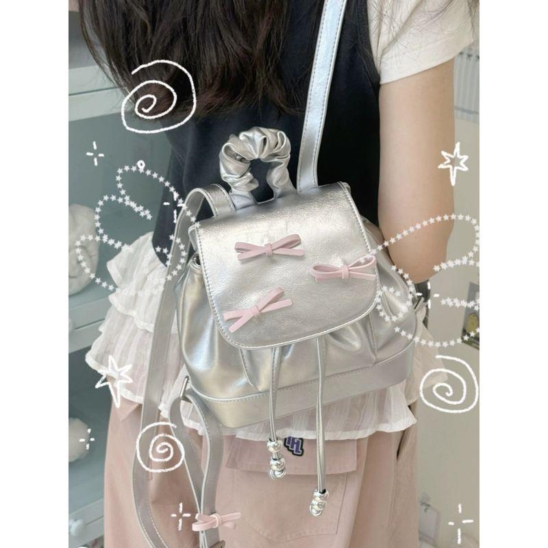 2025 New Niche Mini Ballet Style Bow Backpack Bag Women Cute Sweet Girl Portable Small Backpack Silver
2025 New Niche Mini Ballet Style Bow Backpack Bag Women Cute Sweet Girl Portable Small Backpack Silver