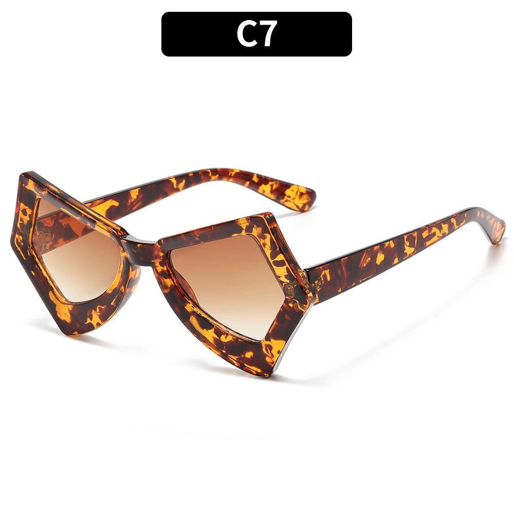 Unique Butterfly Designer Sun Glasses Ladies Colorful Gradient High Quality UV400 PC Frame Sun Glasses in Orange as pictures
Unique Butterfly Designer Sun Glasses Ladies Colorful Gradient High Quality UV400 PC Frame Sun Glasses in Orange as pictures