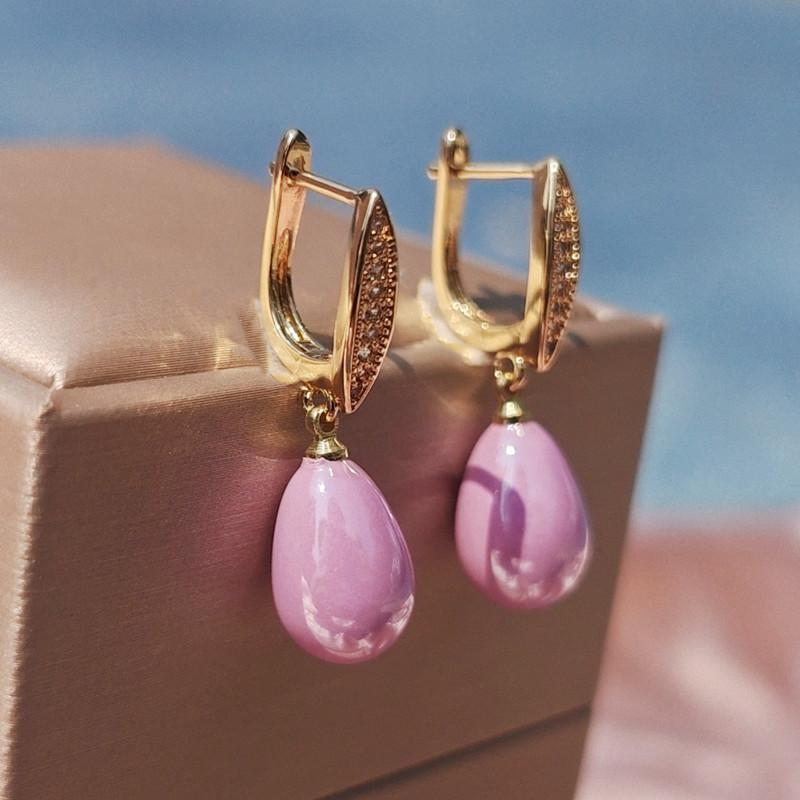 Фиолетовые серьги-капли в форме капли с искусственным жемчугом для женщин, новинка 2024 года, модные серьги, модные вечерние украшения, свадебные аксессуары фиолетовый
Фиолетовые серьги-капли в форме капли с искусственным жемчугом для женщин, новинка 2024 года, модные серьги, модные вечерние украшения, свадебные аксессуары фиолетовый