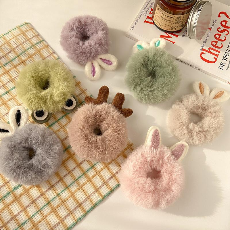 Прекрасная пушистая резинка из щебня, эластичные аксессуары, кроличьи уши, держатели для хвоста, аксессуары для веревки для волос
Прекрасная пушистая резинка из щебня, эластичные аксессуары, кроличьи уши, держатели для хвоста, аксессуары для веревки для волос