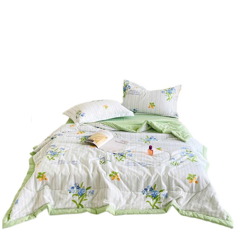 PLOVER Seersucker Summer Quilt
PLOVER Seersucker Summer Quilt