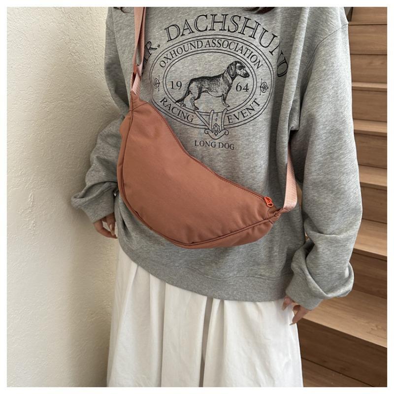 Dumpling bag women s bag oblique span bag new shoulder bag simple bag nylon cloth розовый
Dumpling bag women s bag oblique span bag new shoulder bag simple bag nylon cloth розовый