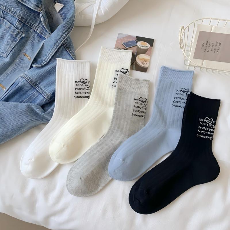 Women s Spring and Summer Thin New Solid Color Heel Letter Breathable Tube Cotton Socks 1 pair белый
Women s Spring and Summer Thin New Solid Color Heel Letter Breathable Tube Cotton Socks 1 pair белый