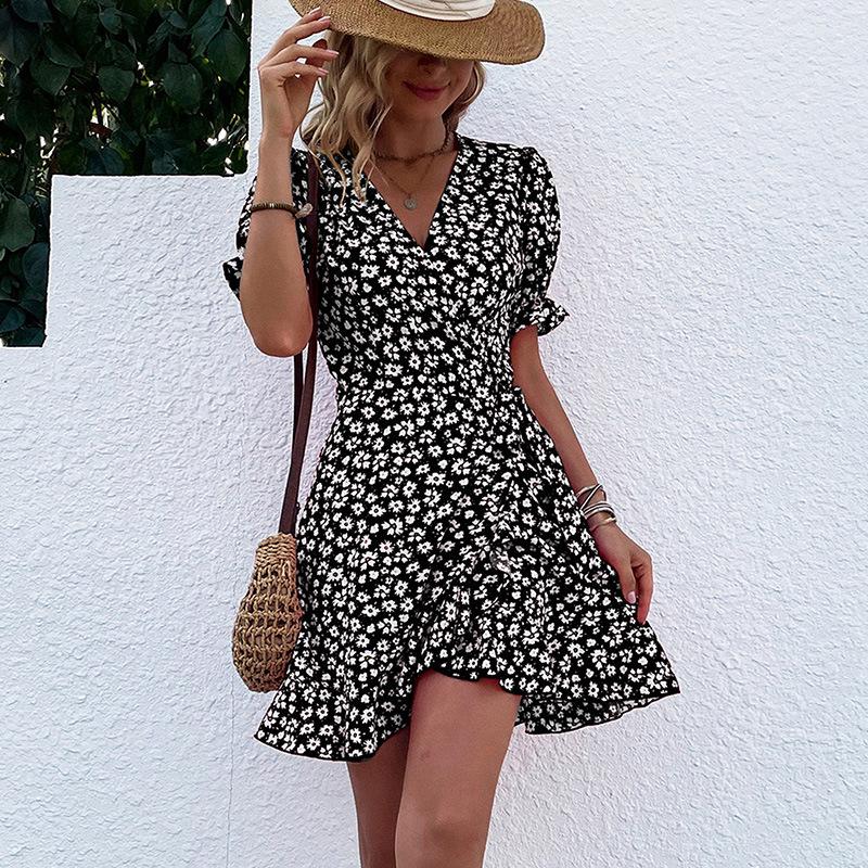 Летнее новое ретро милое платье с оборкой в виде листа лотоса, цельное, с цветочным принтом XL чёрный
Летнее новое ретро милое платье с оборкой в виде листа лотоса, цельное, с цветочным принтом XL чёрный