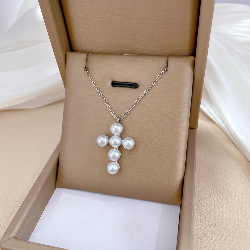 Pearl Cross Minimalist Wind Furnace Real Gold Necklace Female Collarbone Chain Accessories
Pearl Cross Minimalist Wind Furnace Real Gold Necklace Female Collarbone Chain Accessories