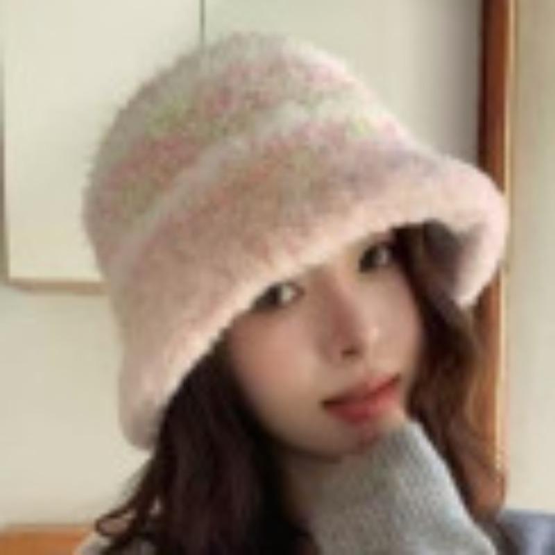 Женская утолщенная теплая шерстяная шапка с защитой ушей в корейском стиле, новая высококачественная плюшевая шляпа-ведро с сочетанием цветов, модный тренд для путешествий average size
Женская утолщенная теплая шерстяная шапка с защитой ушей в корейском стиле, новая высококачественная плюшевая шляпа-ведро с сочетанием цветов, модный тренд для путешествий average size