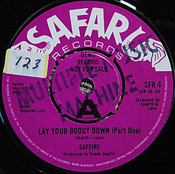 7-дюймовая пластинка SAFFIRE - Lay Your Boogy Down (Первая часть) SFR4PROMO Safari Records 1976 UK Соул/Фанк Б/У
7-дюймовая пластинка SAFFIRE - Lay Your Boogy Down (Первая часть) SFR4PROMO Safari Records 1976 UK Соул/Фанк Б/У