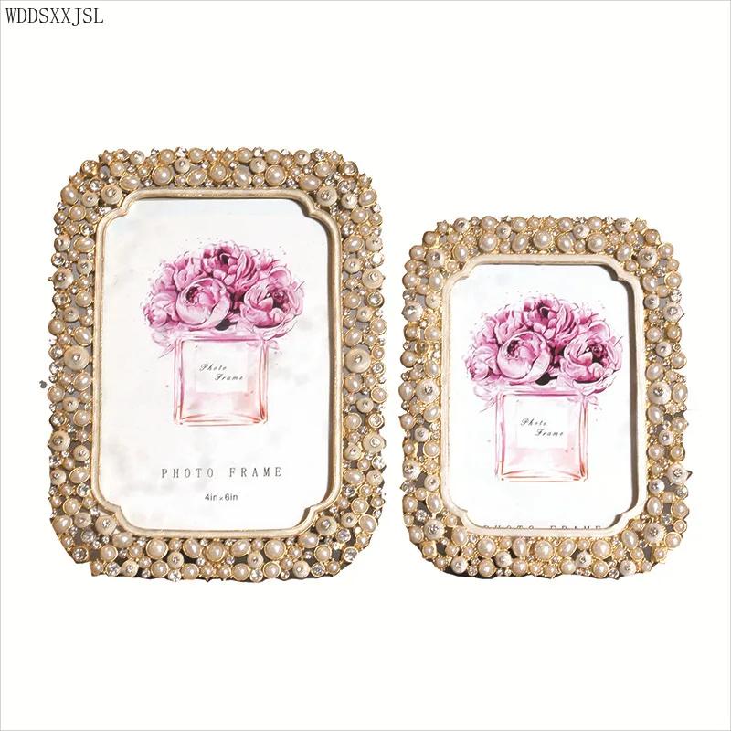 Light Luxury Retro Pearl Metal Photo Frame Decoration Creative Wedding Photo Living Room Desktop Photo Frame Ornaments
Light Luxury Retro Pearl Metal Photo Frame Decoration Creative Wedding Photo Living Room Desktop Photo Frame Ornaments
