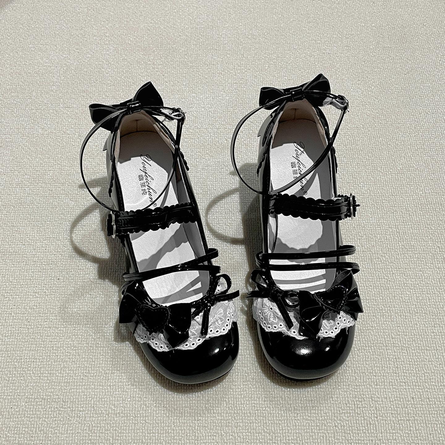 Black French ballet style light mouth thick heel single shoes women s summer 2025 new with skirt heightening Mary Jane lo shoes 42 чорний
Black French ballet style light mouth thick heel single shoes women s summer 2025 new with skirt heightening Mary Jane lo shoes 42 чорний