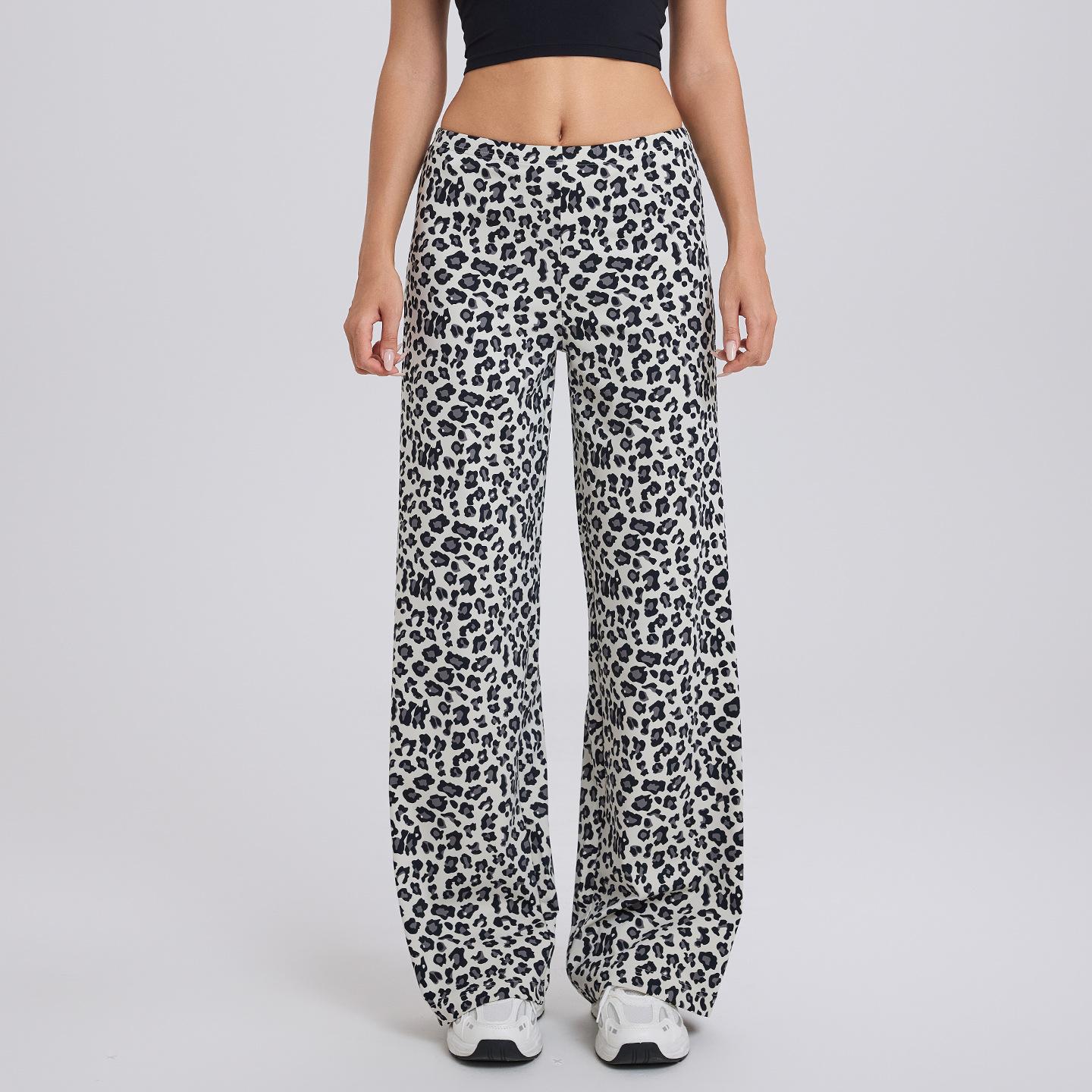 Leopard print loose straight-leg sports pants for women, quick-dry running slimming fitness pants, drapey naked-feel yoga pants S
Leopard print loose straight-leg sports pants for women, quick-dry running slimming fitness pants, drapey naked-feel yoga pants S