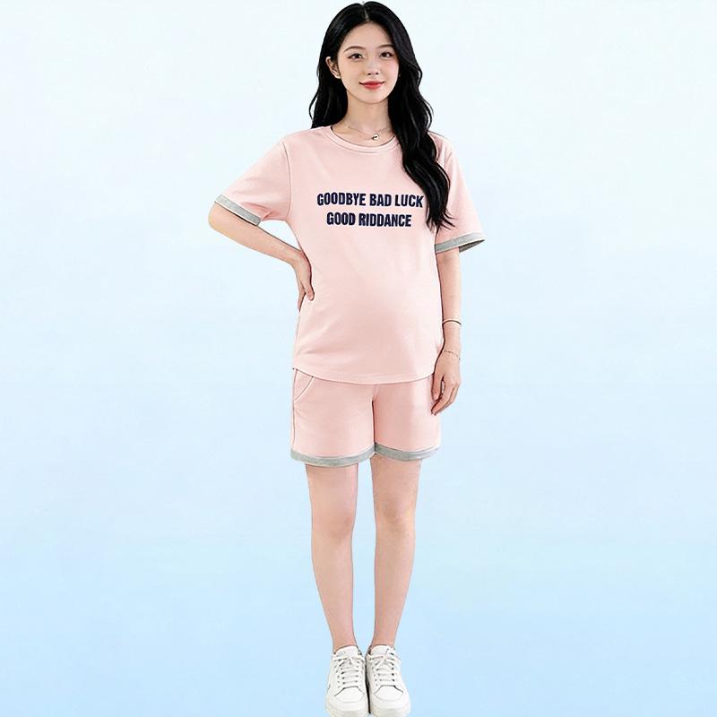 Maternity Short-Sleeve Casual Two-Piece Set - Fashionable Loose Plus Size Pregnancy Wear XXXL рожевий
Maternity Short-Sleeve Casual Two-Piece Set - Fashionable Loose Plus Size Pregnancy Wear XXXL рожевий