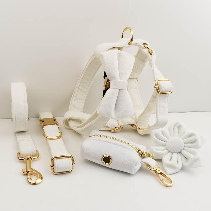 White Velvet Dog Collar And Leash Set For Small Medium Large Dogs Custom Engraved Nameplate Pet Supplies Dog Leash Velvet 38 M
White Velvet Dog Collar And Leash Set For Small Medium Large Dogs Custom Engraved Nameplate Pet Supplies Dog Leash Velvet 38 M