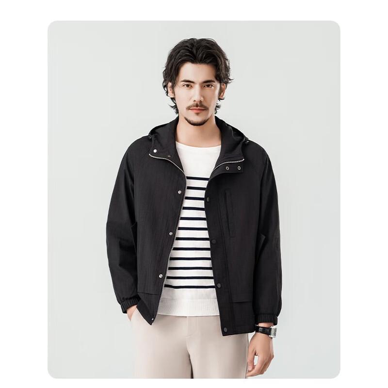 Mind Bridge Men s Lightweight Bomber Jacket M0224B70161 L
Mind Bridge Men s Lightweight Bomber Jacket M0224B70161 L