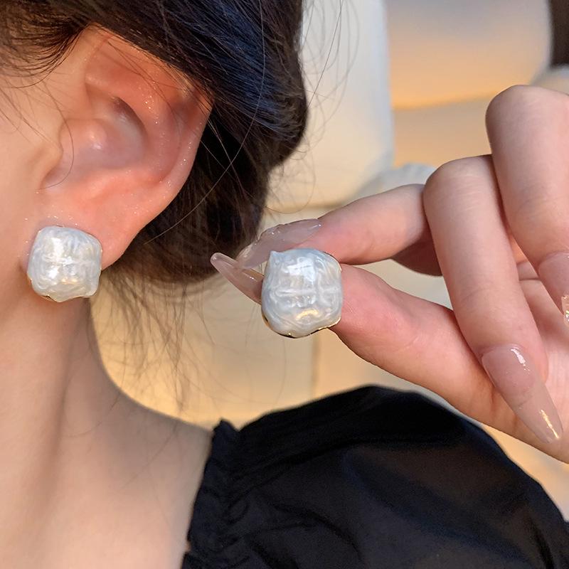 Korean Style S925 Silver Irregular Drip Glaze Earrings
Korean Style S925 Silver Irregular Drip Glaze Earrings