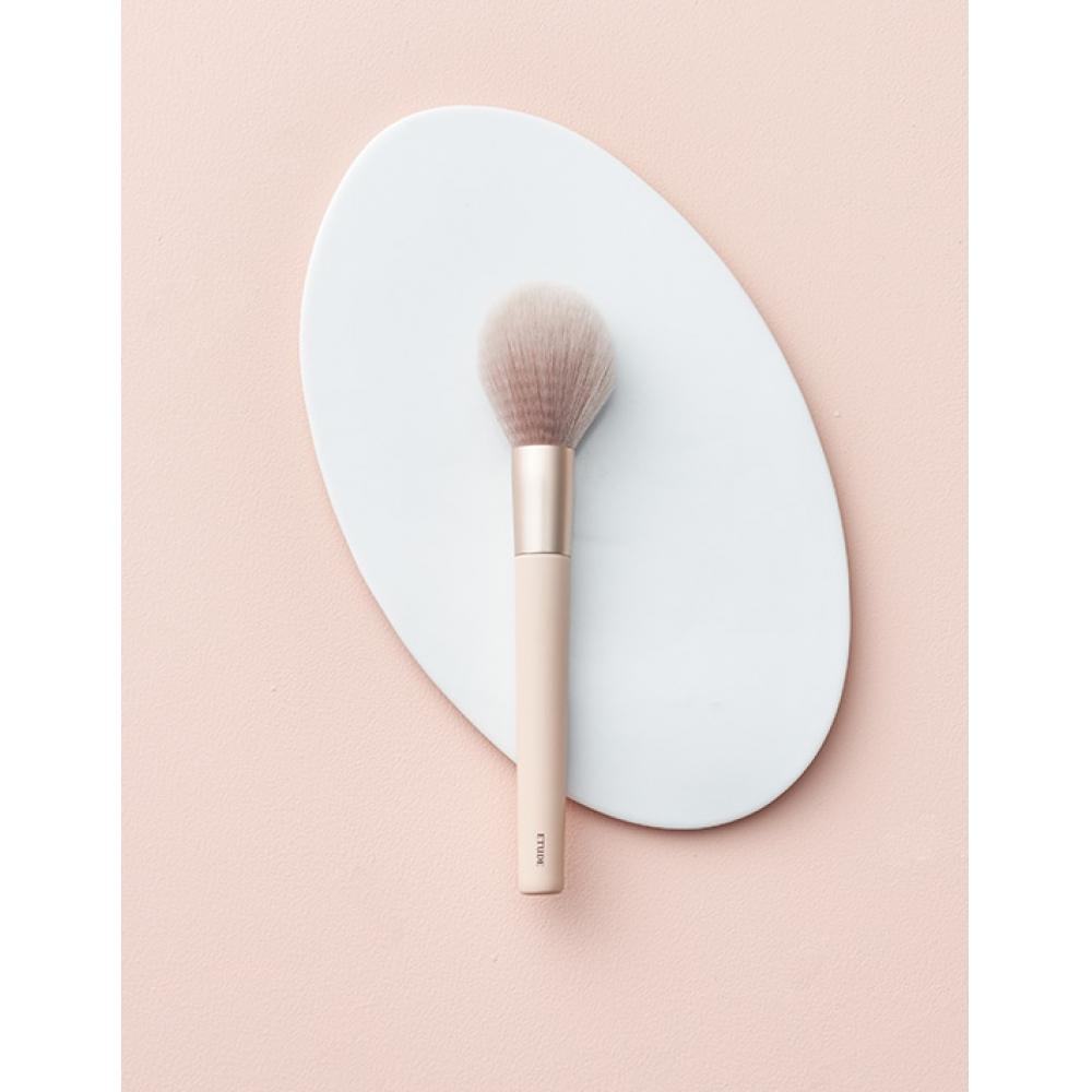 Etude Shadow Shading Brush 01 Chin
Etude Shadow Shading Brush 01 Chin