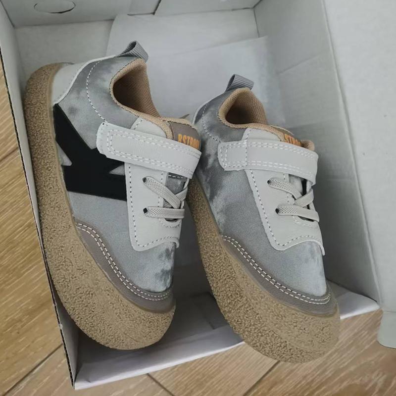 Fresh New Flat Heel Children Sneakers for Spring Chic Designer Kids Shoes Boys Gray Sneaker Beige Sports Shoes Girls I06042 21 серый
Fresh New Flat Heel Children Sneakers for Spring Chic Designer Kids Shoes Boys Gray Sneaker Beige Sports Shoes Girls I06042 21 серый