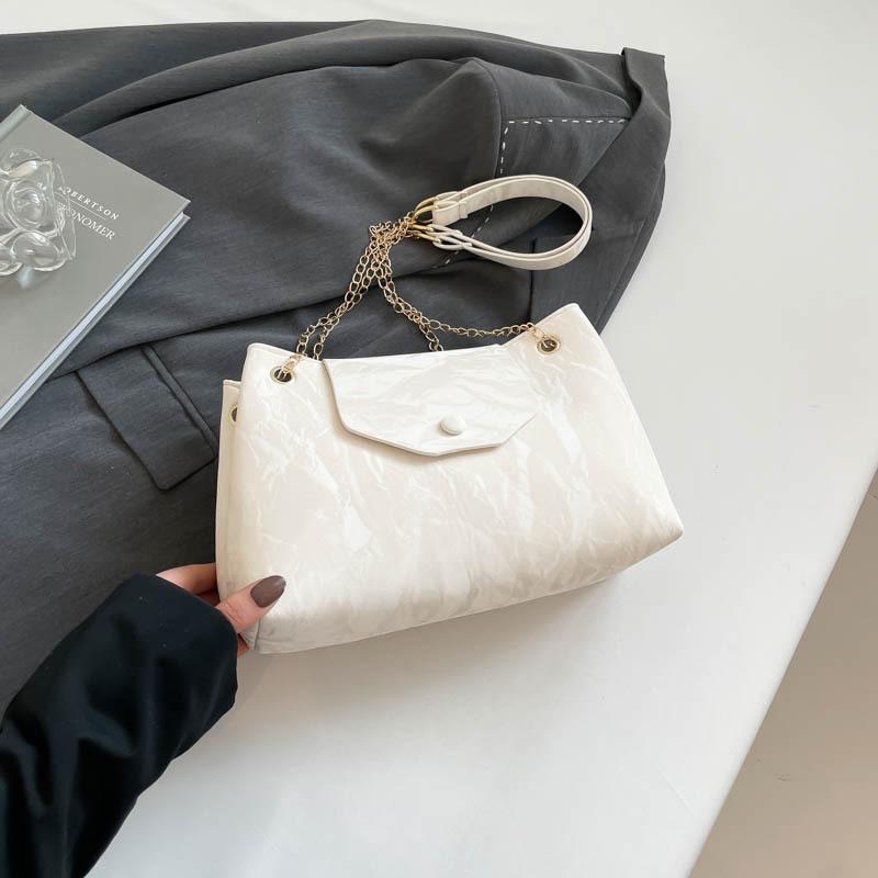 2025 новая сумка-тоут с цепочкой женская универсальная подмышечная сумка через плечо высокая мода белый
2025 новая сумка-тоут с цепочкой женская универсальная подмышечная сумка через плечо высокая мода белый