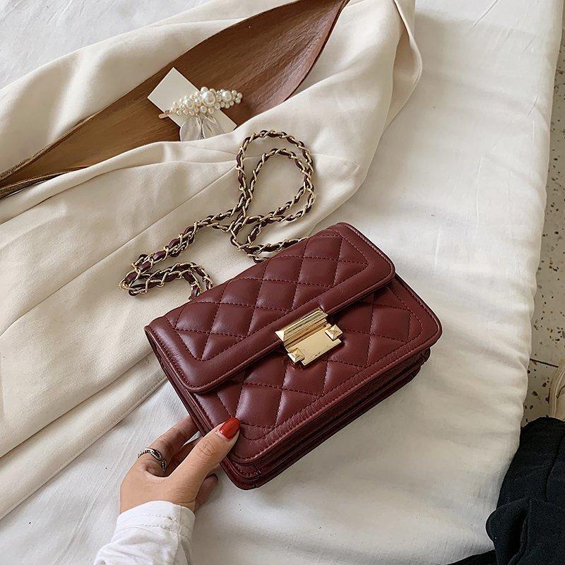 Сумка-цепочка интернет-знаменитости женская популярная новая модная универсальная сумка-мессенджер в зарубежном стиле с бриллиантами на плечо маленькая квадратная сумка бордовый
Сумка-цепочка интернет-знаменитости женская популярная новая модная универсальная сумка-мессенджер в зарубежном стиле с бриллиантами на плечо маленькая квадратная сумка бордовый