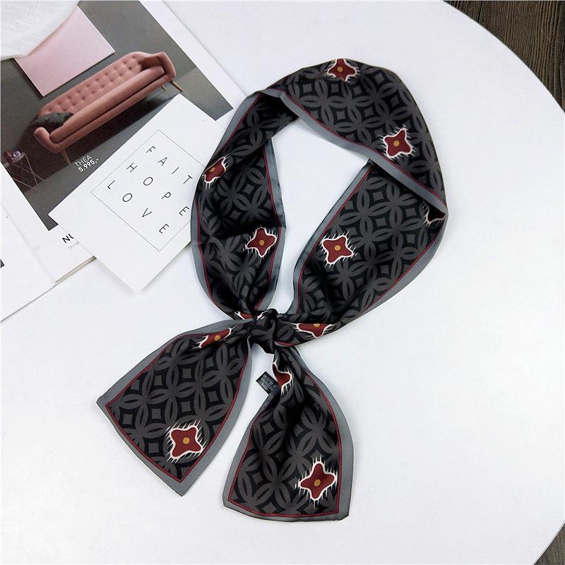 Pingjiao новый стиль весна и осень профессиональное украшение универсальный маленький шелковый шарф женский шарф узкий длинный ремень для волос галстук сумка пояс 9*98cm
Pingjiao новый стиль весна и осень профессиональное украшение универсальный маленький шелковый шарф женский шарф узкий длинный ремень для волос галстук сумка пояс 9*98cm