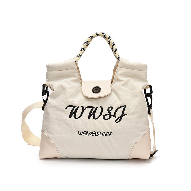 Female fresh, sweet and cute makeup bag, summer new messenger bag, premium texture handbag, shoulder bag. one size fits all белый
Female fresh, sweet and cute makeup bag, summer new messenger bag, premium texture handbag, shoulder bag. one size fits all белый