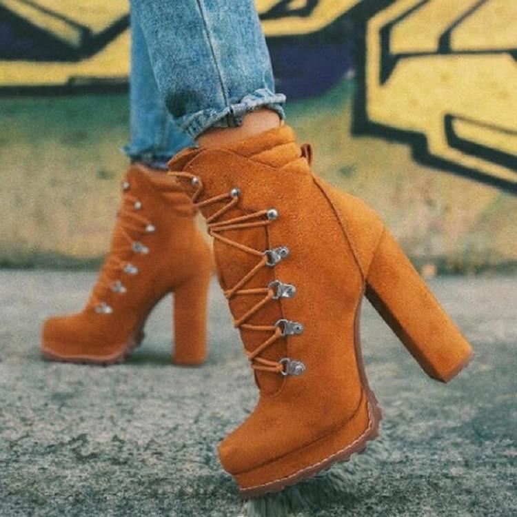 Large Size Short High Heel Knight Boots Women s Autumn Waterproof Table Lace-Up Suede Martin Boots 35
Large Size Short High Heel Knight Boots Women s Autumn Waterproof Table Lace-Up Suede Martin Boots 35