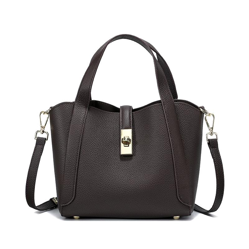New Arrived women s designer bag crossbody bag women s suede handbag soft genuine cowhide fashiable retro women s shoulder bag 22x12x20cm кавовий
New Arrived women s designer bag crossbody bag women s suede handbag soft genuine cowhide fashiable retro women s shoulder bag 22x12x20cm кавовий
