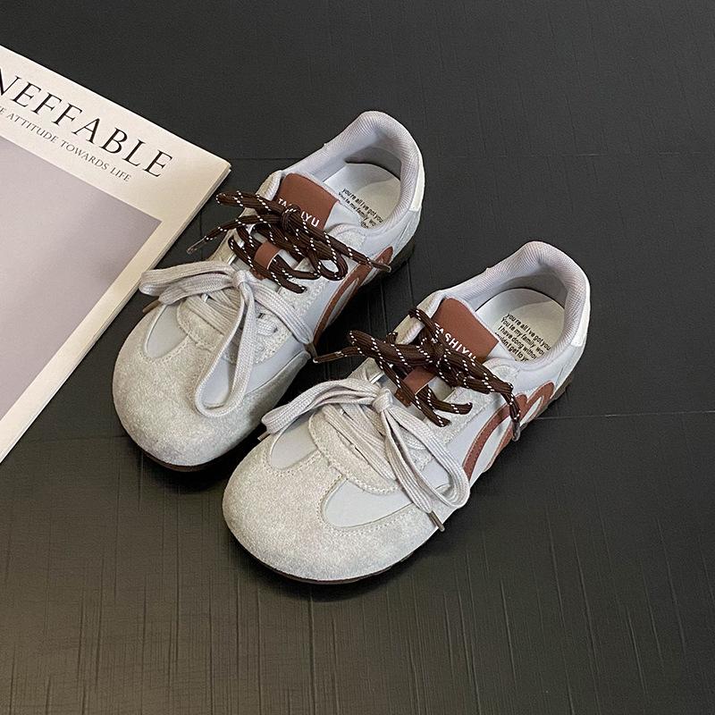Niche tide popular casual women s moral training shoes tide ins bread shoes women s student shoes design thick baseplate shoes 40
Niche tide popular casual women s moral training shoes tide ins bread shoes women s student shoes design thick baseplate shoes 40