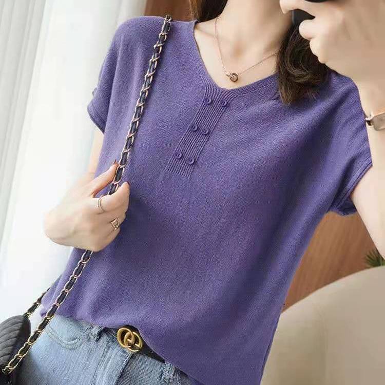 Трикотажная футболка с V-образным вырезом, свободная, большая, женская, однотонная, с пуговицами, трикотажная, с коротким рукавом S фиолетовый
Трикотажная футболка с V-образным вырезом, свободная, большая, женская, однотонная, с пуговицами, трикотажная, с коротким рукавом S фиолетовый