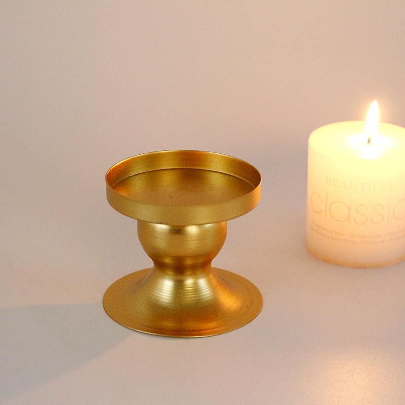 Strictly Selected Cross-Border European-Style Golden, round Wrought Iron Candlestick Window Home Soft Decoration Photo Props Metal Gold-Tone
Strictly Selected Cross-Border European-Style Golden, round Wrought Iron Candlestick Window Home Soft Decoration Photo Props Metal Gold-Tone