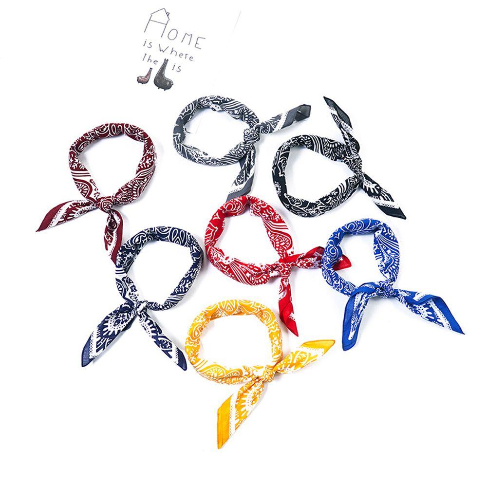 Sports Outdoor Cashew Flower Headband Korean Wristbands Head Neck Scarf 58cm Square Handkerchief синій
Sports Outdoor Cashew Flower Headband Korean Wristbands Head Neck Scarf 58cm Square Handkerchief синій