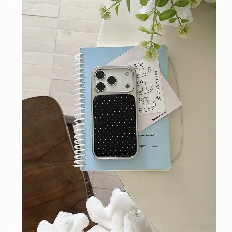 Korean Polka Dot Bear Pendant Case for iPhone 17 Pro Max/16/15/14 iPhone 15 Pro
Korean Polka Dot Bear Pendant Case for iPhone 17 Pro Max/16/15/14 iPhone 15 Pro