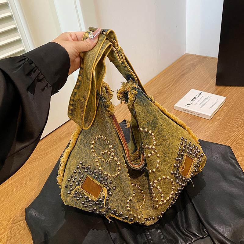 Women Bag Fashion Travel Crossbody Casual Denim Bag Trend Hobos Female Shoulder Messenger Totes Large Capacity 42cm12cm30cm
Women Bag Fashion Travel Crossbody Casual Denim Bag Trend Hobos Female Shoulder Messenger Totes Large Capacity 42cm12cm30cm