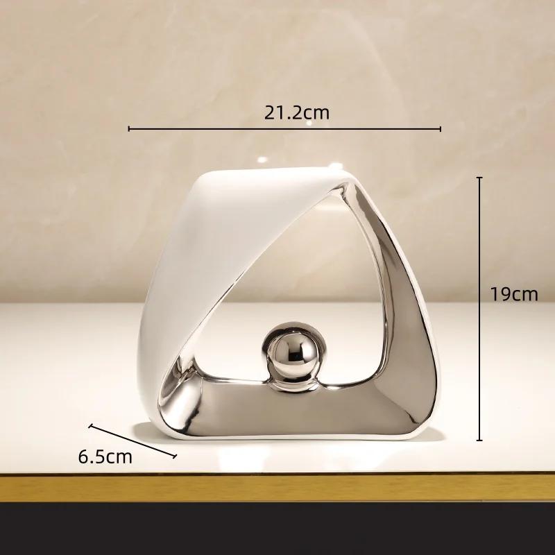 Ceramic Crafts Geometric Triangles Golden Ball Skeleton Sculpture Abstract Ornaments Decorative Figurines Home Decoration
Ceramic Crafts Geometric Triangles Golden Ball Skeleton Sculpture Abstract Ornaments Decorative Figurines Home Decoration