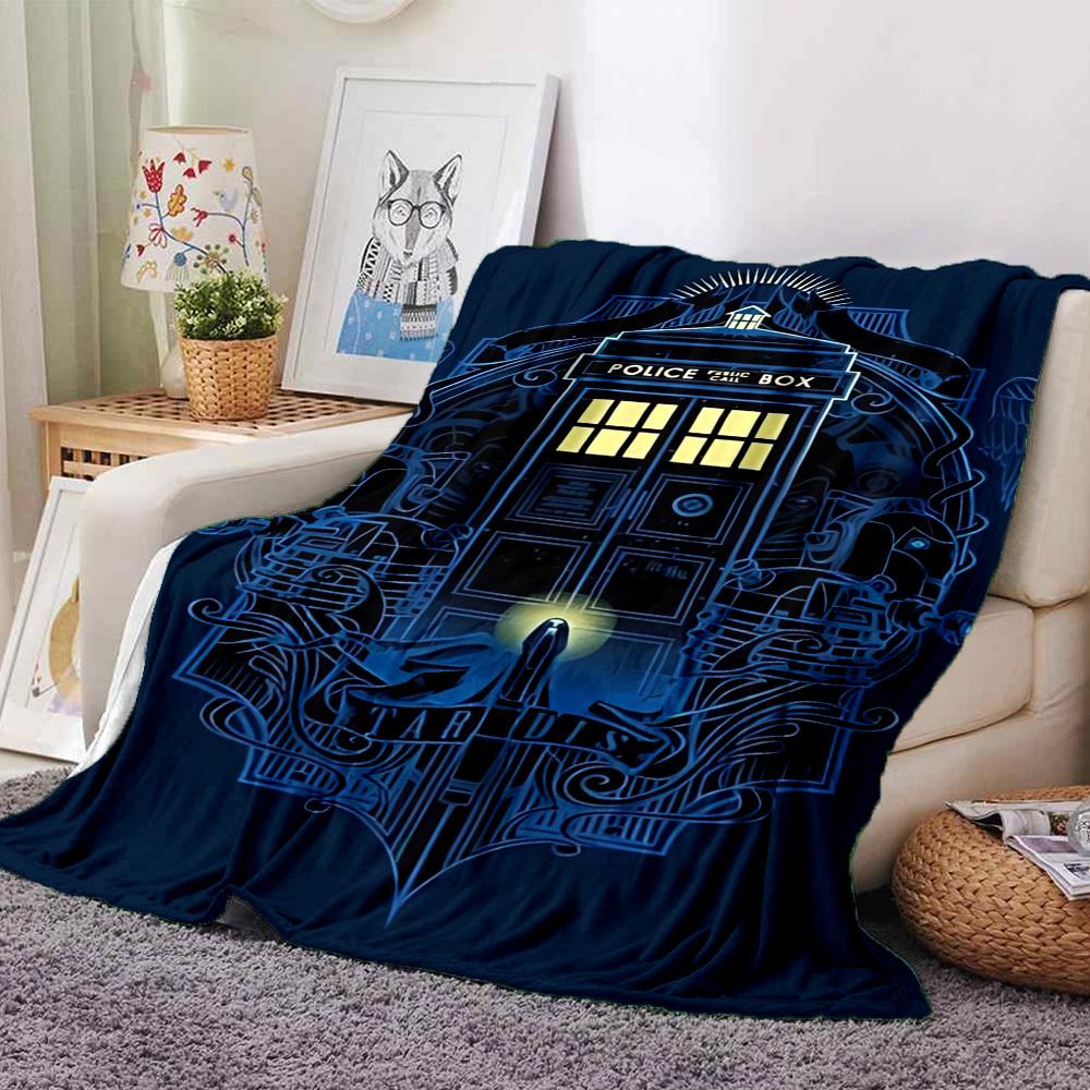 1pc Police Box TARDIS Throw Blanket - Soft Flannel, Cozy All-Season Polyester Perfect for Home, Office, Bedroom 1103 80cmx120cm(31inx47in)
1pc Police Box TARDIS Throw Blanket - Soft Flannel, Cozy All-Season Polyester Perfect for Home, Office, Bedroom 1103 80cmx120cm(31inx47in)