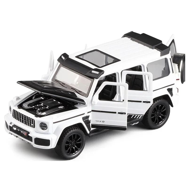 1/32 G700 Легкосплавна модель автомобіля Імітаційна іграшка Литі транспортні засоби Позашляховик зі звуком N Light Колекційний подарунок для дітей
1/32 G700 Легкосплавна модель автомобіля Імітаційна іграшка Литі транспортні засоби Позашляховик зі звуком N Light Колекційний подарунок для дітей