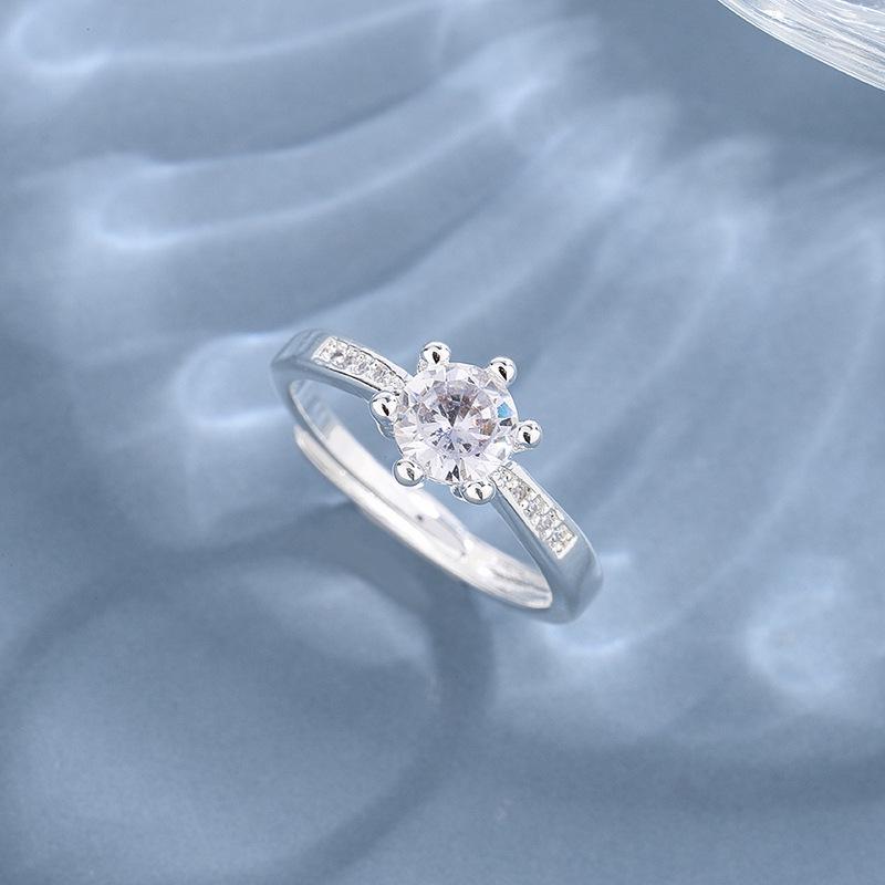 Регулируемое кольцо с имитацией бриллиантов с покрытием из золота PT950 и инкрустированными камнями - Прочное, устойчивое к выцветанию обручальное кольцо в подарок для девушки Adjustable
Регулируемое кольцо с имитацией бриллиантов с покрытием из золота PT950 и инкрустированными камнями - Прочное, устойчивое к выцветанию обручальное кольцо в подарок для девушки Adjustable