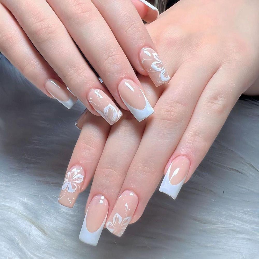 Full Cover French Fake Nails Wearable Manicure Press on Nails Fashion Ballerina False Nail Girl
Full Cover French Fake Nails Wearable Manicure Press on Nails Fashion Ballerina False Nail Girl