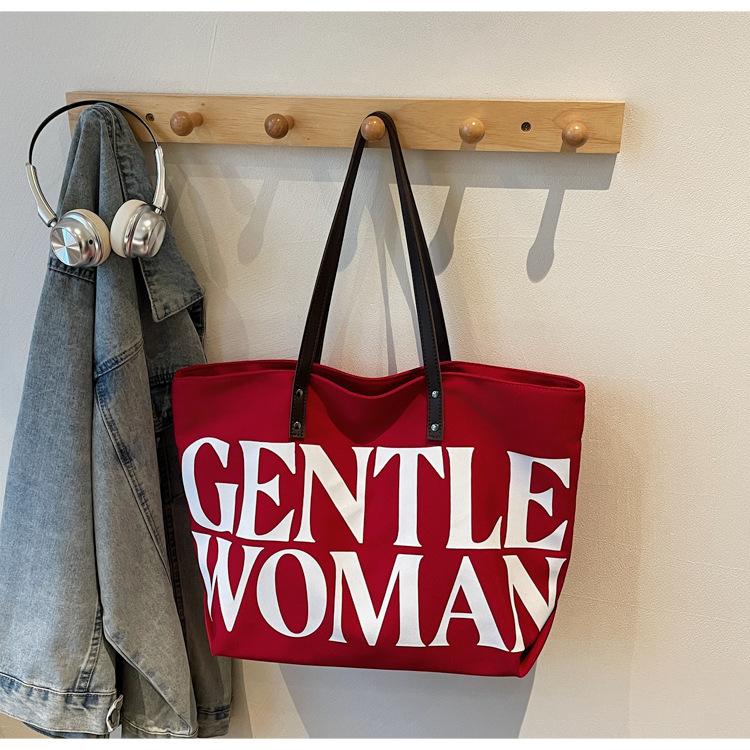Women Stylish Canvas Shoulder Bag Large Capacity Letter Print Tote Handbag for College Students Travel Texture Commuting Bag червоний
Women Stylish Canvas Shoulder Bag Large Capacity Letter Print Tote Handbag for College Students Travel Texture Commuting Bag червоний