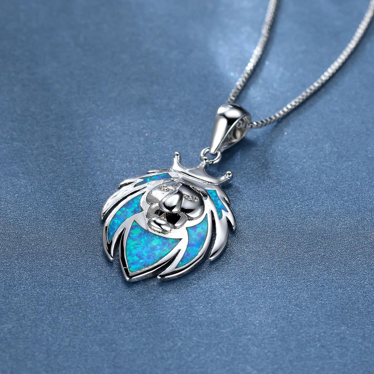 European and American Style New Lion Necklace with Female Personality Design 
European and American Style New Lion Necklace with Female Personality Design