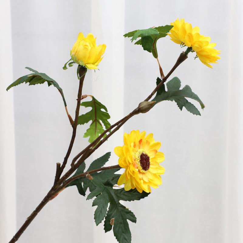 Simulation feel 3 heads sun flower home decoration simulation flower living room decoration ornament fake flower жовтий
Simulation feel 3 heads sun flower home decoration simulation flower living room decoration ornament fake flower жовтий