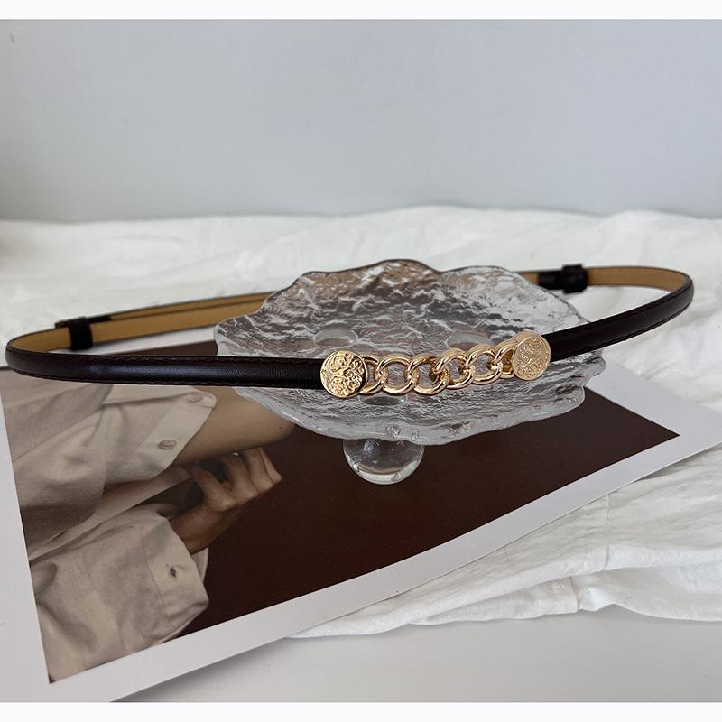 Elegant Womens Pu Leather Belt With Simple Hook Closure For Dresses And Sweaters чорний
Elegant Womens Pu Leather Belt With Simple Hook Closure For Dresses And Sweaters чорний