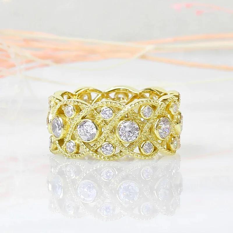Shining whole circle zircon inlaid ring with European and American design sense, creative personality, avant-garde and exquisite 10
Shining whole circle zircon inlaid ring with European and American design sense, creative personality, avant-garde and exquisite 10