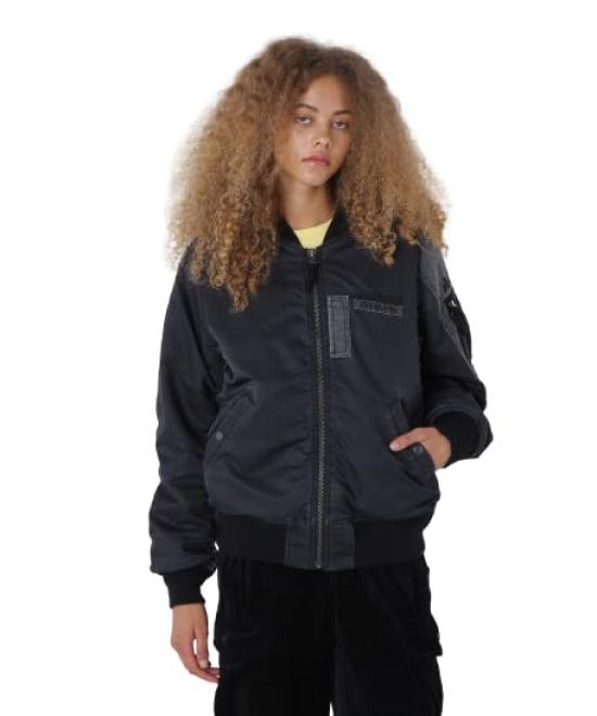 AVIREX CROSSOVER FADED MA-1 CUSTOM (Women s) S 120 Navy 783-4252602
AVIREX CROSSOVER FADED MA-1 CUSTOM (Women s) S 120 Navy 783-4252602