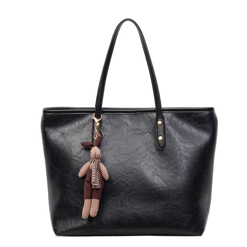 Autumn and winter large-capacity bag women s new retro versatile shoulder bag high-end commuter tote bag
Autumn and winter large-capacity bag women s new retro versatile shoulder bag high-end commuter tote bag