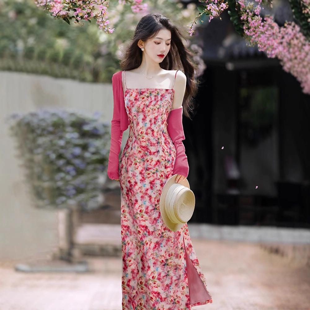 2025 Spring/Summer Floral Two-Piece Set: Chinese Style Knitted Cardigan & Bodycon Camisole Dress M
2025 Spring/Summer Floral Two-Piece Set: Chinese Style Knitted Cardigan & Bodycon Camisole Dress M