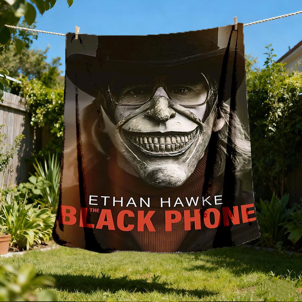 1pc The Black Phone Outdoor Flannel Blanket Gift For Boys Girls Adults, Family Friends 80x120cm
1pc The Black Phone Outdoor Flannel Blanket Gift For Boys Girls Adults, Family Friends 80x120cm