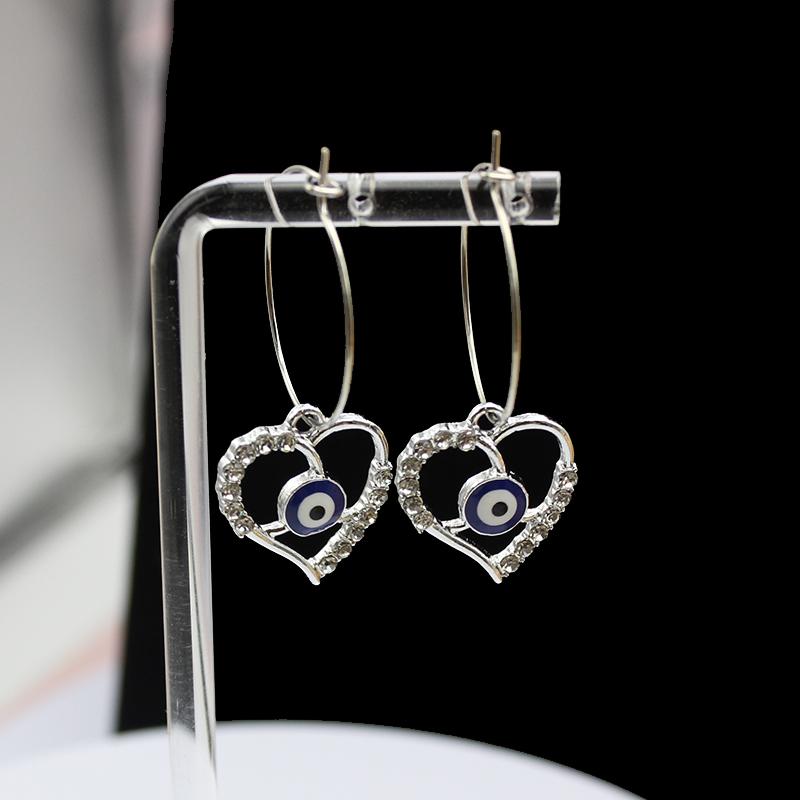 Rhinestone Alloy Hollow Out Heart Blue Evil Eyes Pendant Drop Earring for Women Copper Color Crystal Zircon Wedding Girl Gift
Rhinestone Alloy Hollow Out Heart Blue Evil Eyes Pendant Drop Earring for Women Copper Color Crystal Zircon Wedding Girl Gift