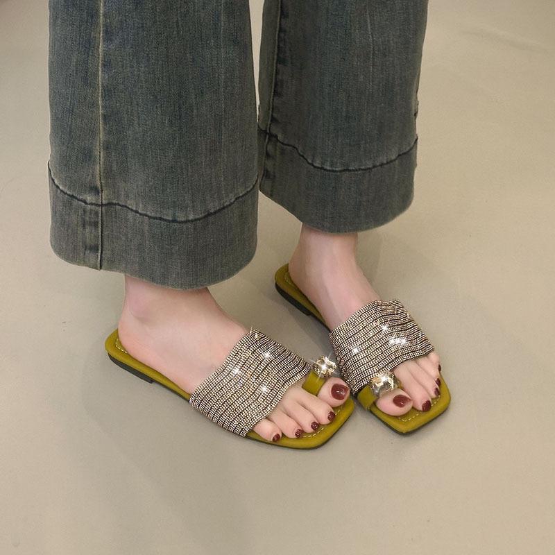 Summer new rhinestone high heels women s thin heel sandals sexy word with square head open-toed slippers women 35
Summer new rhinestone high heels women s thin heel sandals sexy word with square head open-toed slippers women 35
