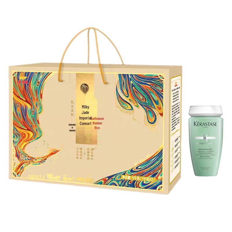 Kérastase Dual Function Scalp Care Shampoo
Kérastase Dual Function Scalp Care Shampoo